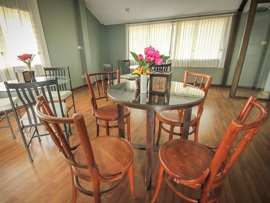 Waratee Spa Resort Villa Бангкок Экстерьер фото
